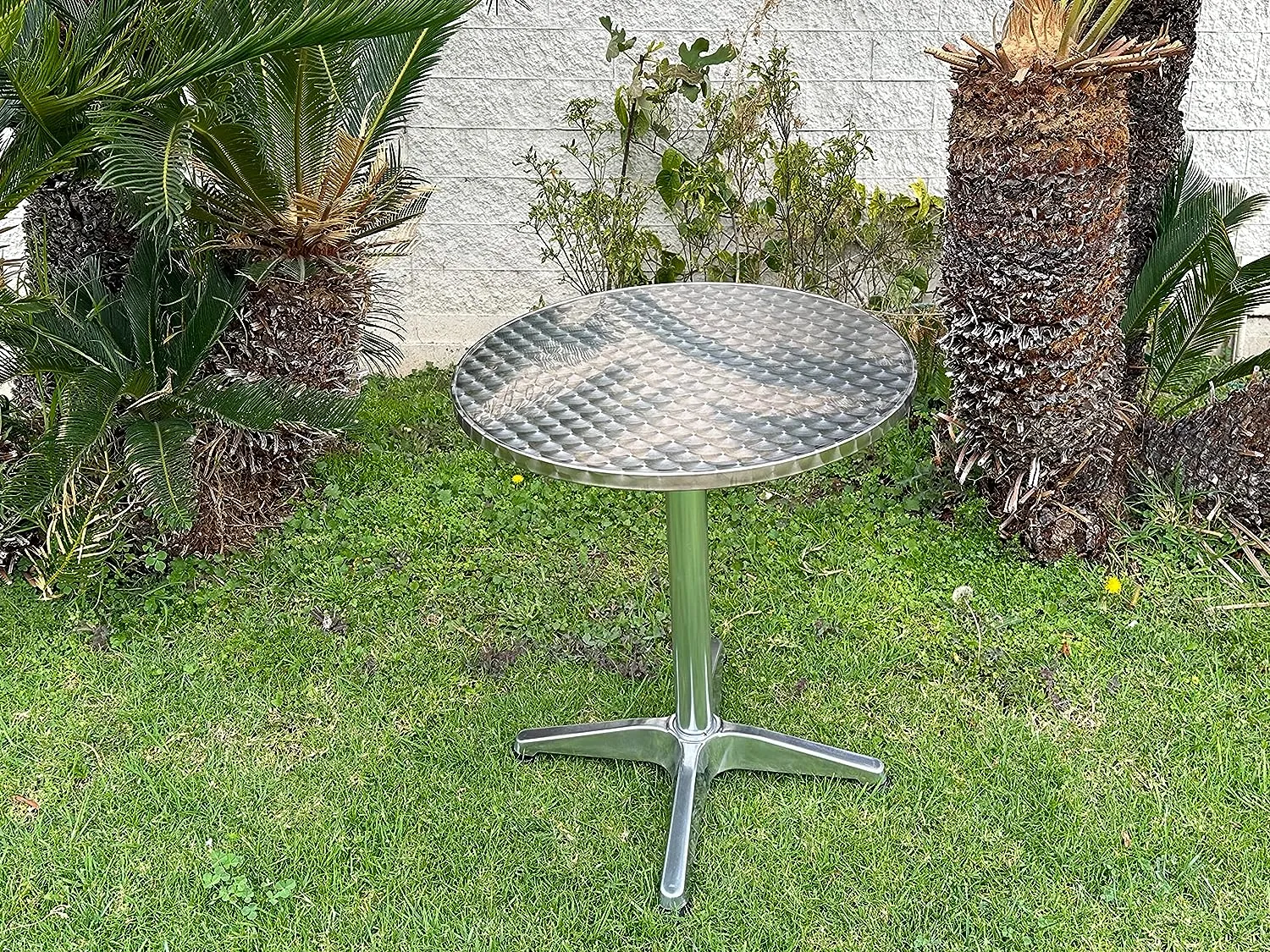 BTExpert Indoor Outdoor 27.5" Round Restaurant Table Stainless Steel Silver Aluminum   2 Brown Flexible Sling Stack Chairs Commercial Lightweight