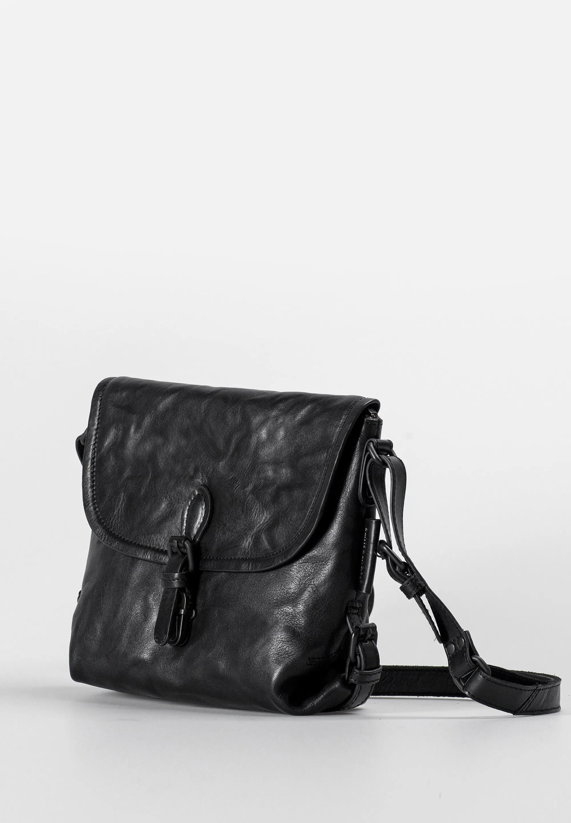 Mrs Puff Pie Leather Bag in Black Smoke