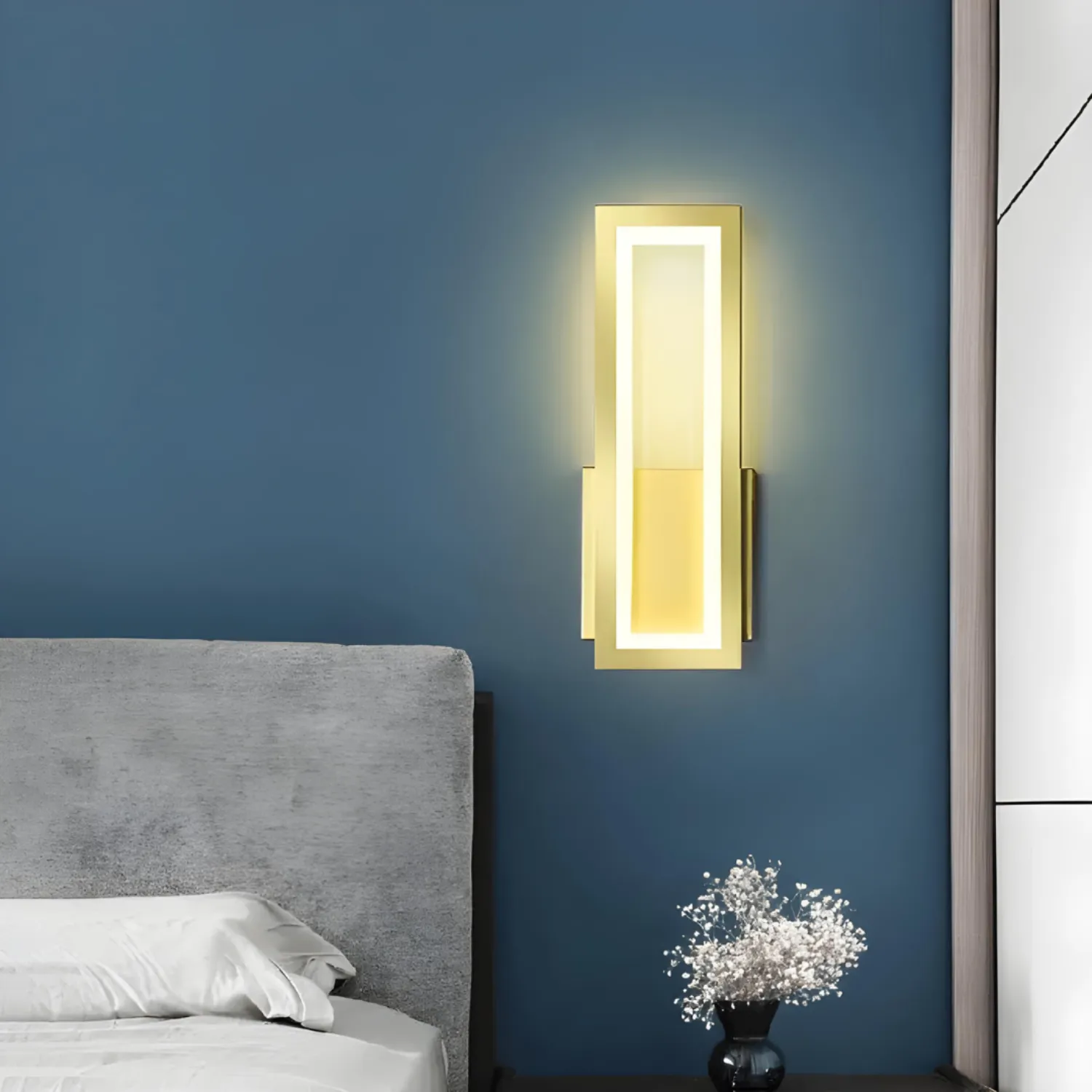 Tromsø – Modern LED Wall Light Fixture