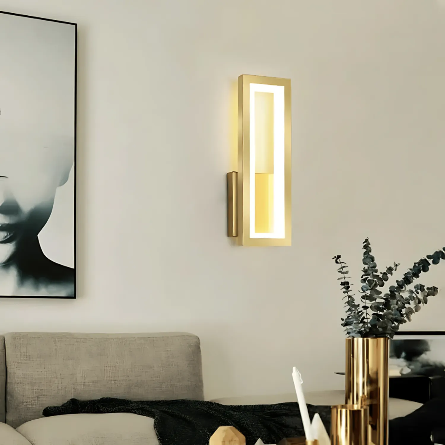 Tromsø – Modern LED Wall Light Fixture