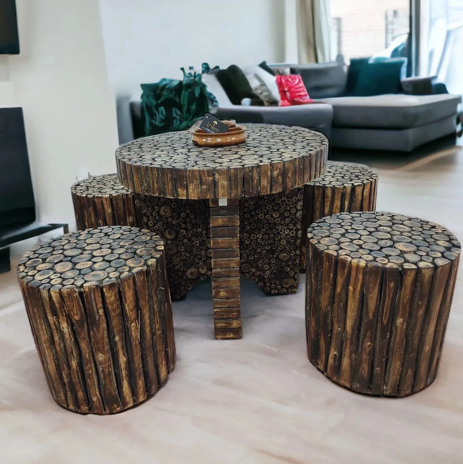 Wooden Twist Alba Antique Poplar Wood Round Coffee Table Set with 4 Stools Rustic Handcrafted Vintage Style Living for Room